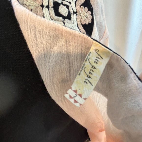 Free People - Picture 4 of 5